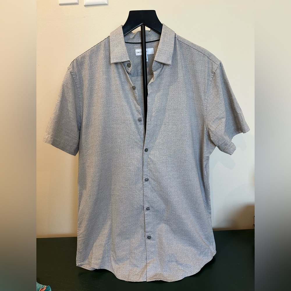 Men's short Sleeve Button Down Shirt